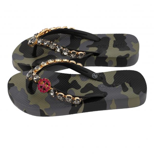 Moo'ilo Sandale mit Strass und Neopren-Clutch
