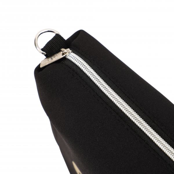 Moo'ilo Sandale mit Strass und Neopren-Clutch