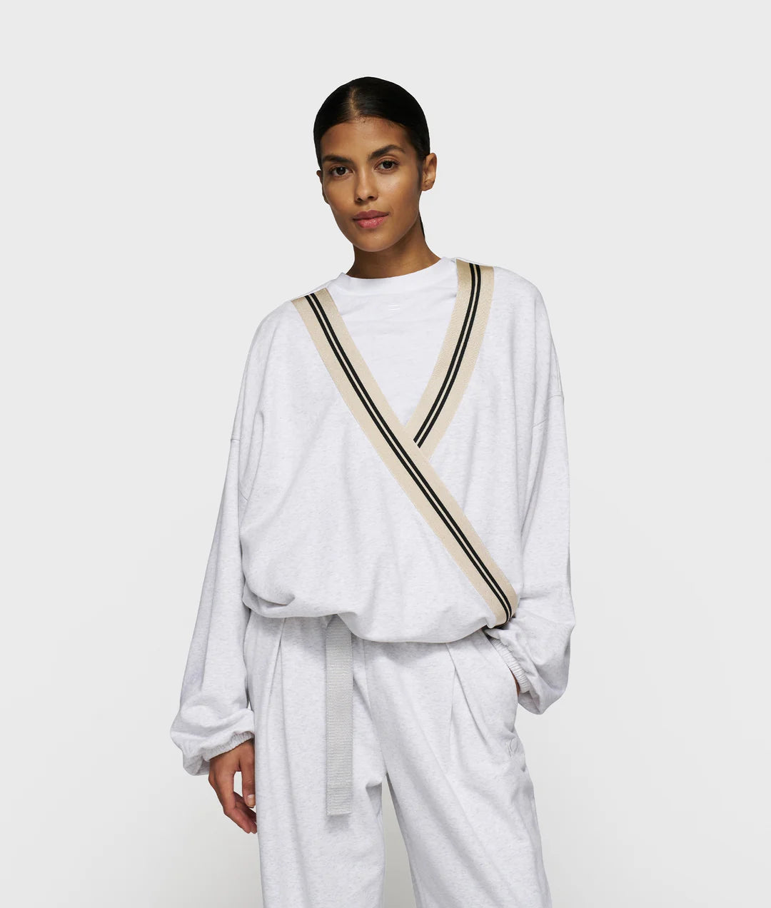 10DAYS - DANCE SWEATER TAPE