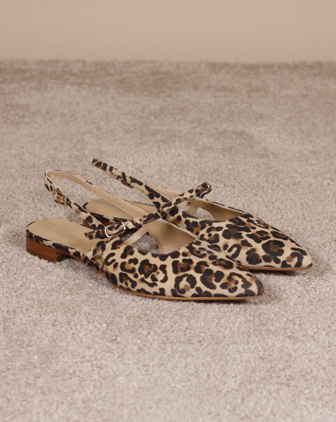 Thea Mika Sling Ballerina Leo