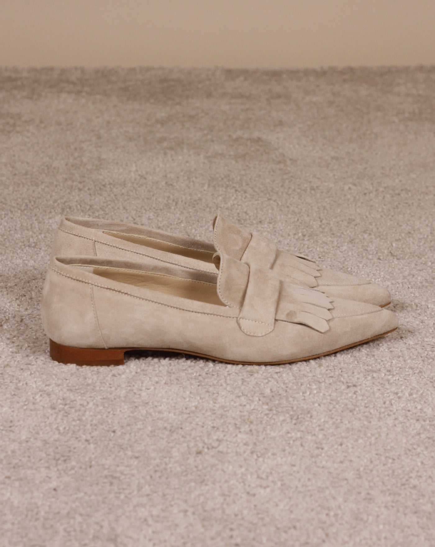 Thea Mika Loafer Beige Velours