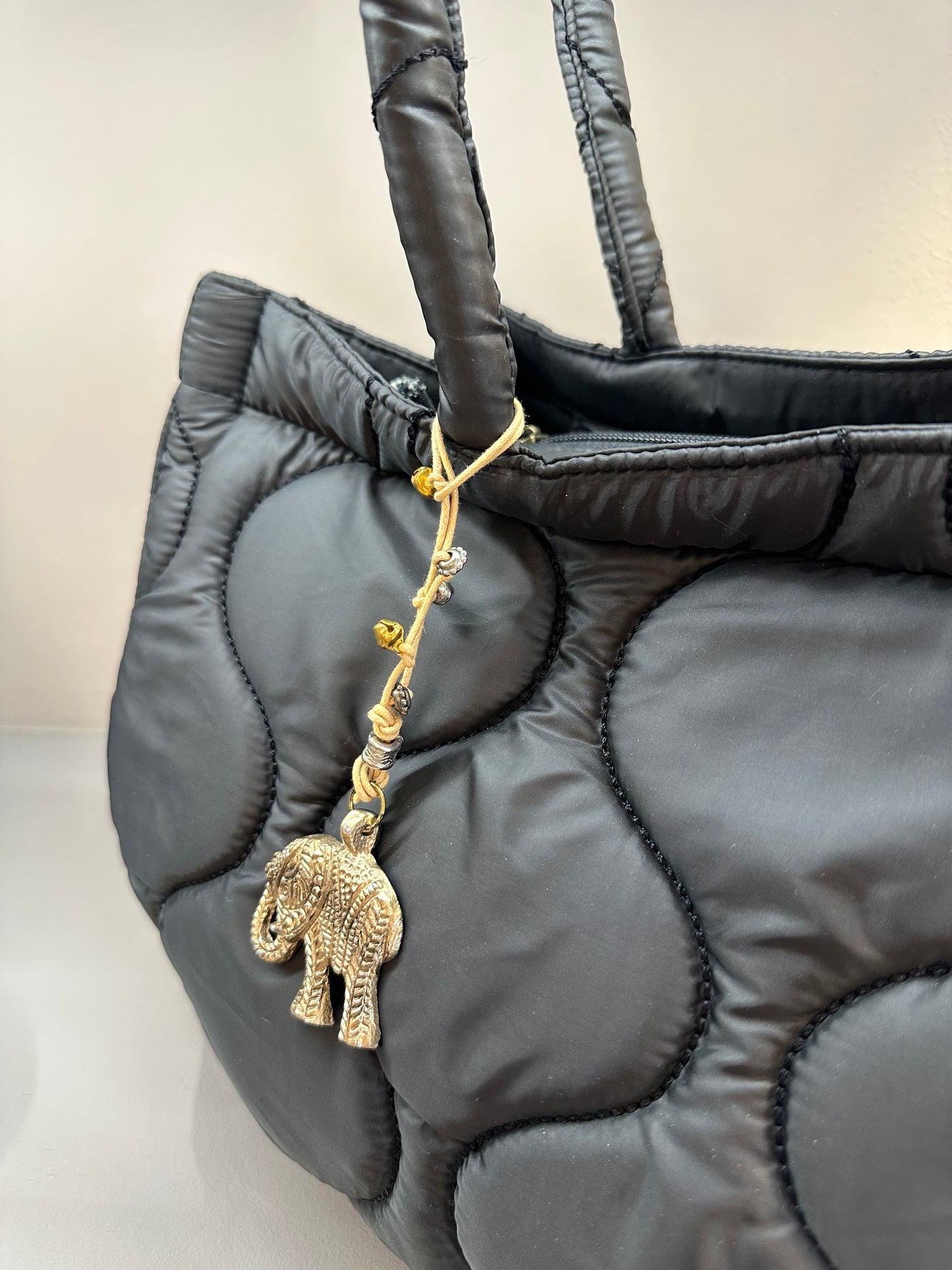 Anokhi Tasche Book Tote Nylon Quilted black
